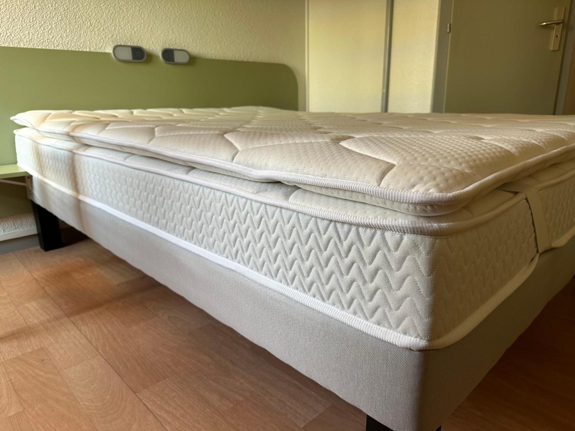 Ibis Budget Lisieux Exterior foto