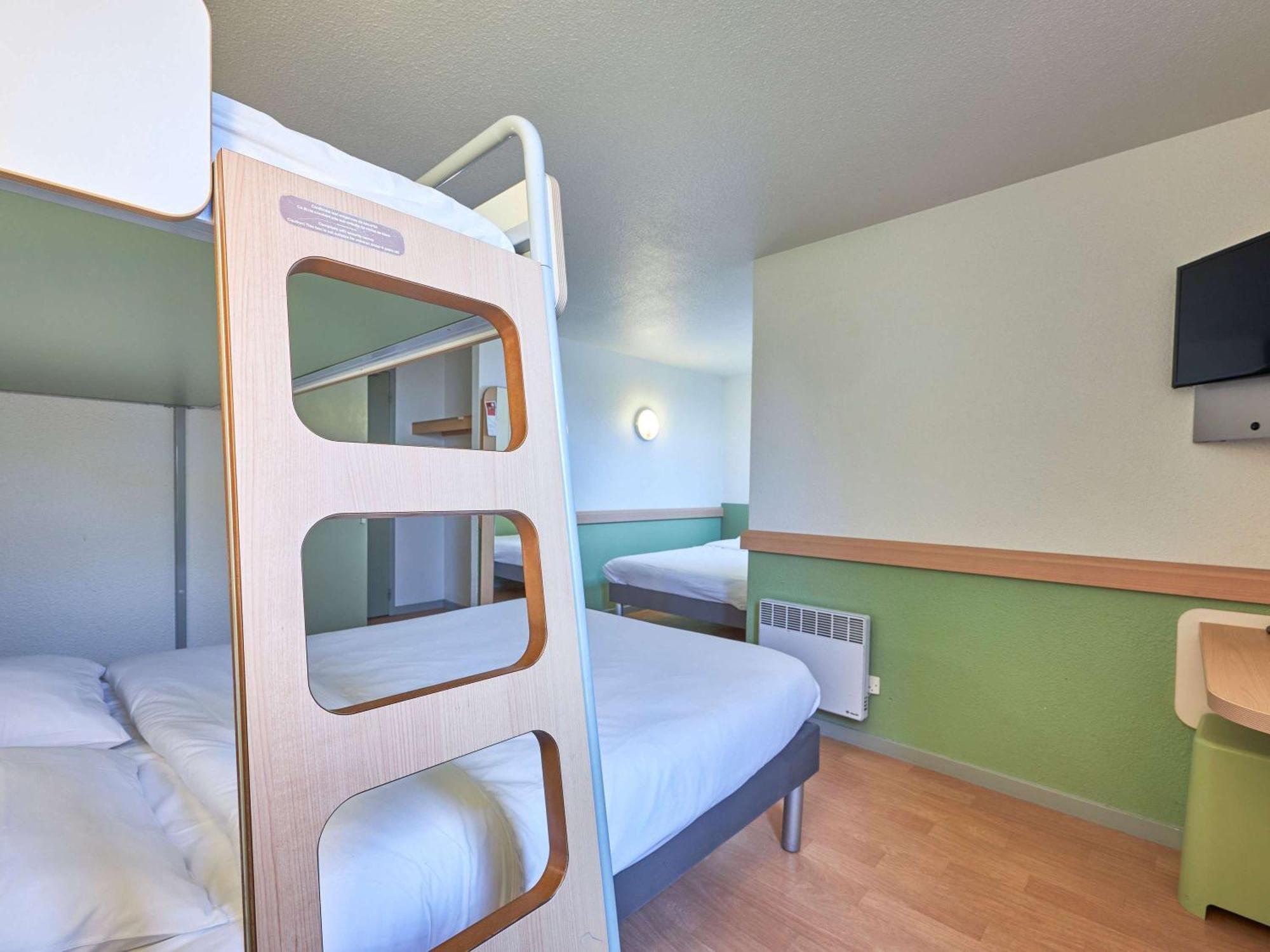 Ibis Budget Lisieux Exterior foto