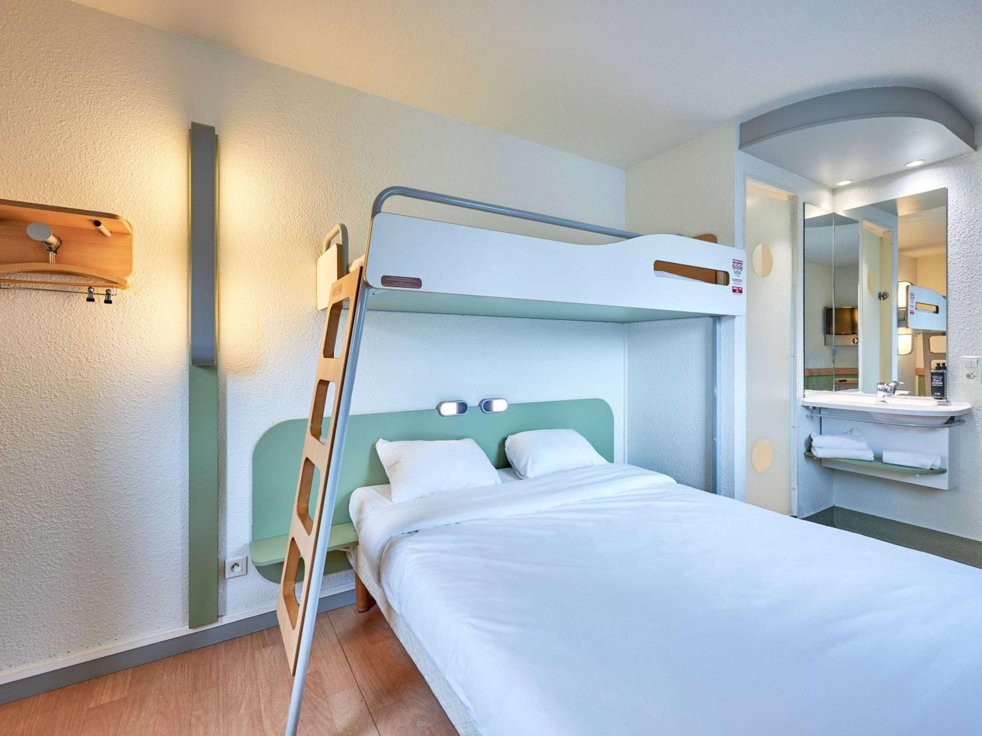 Ibis Budget Lisieux Exterior foto