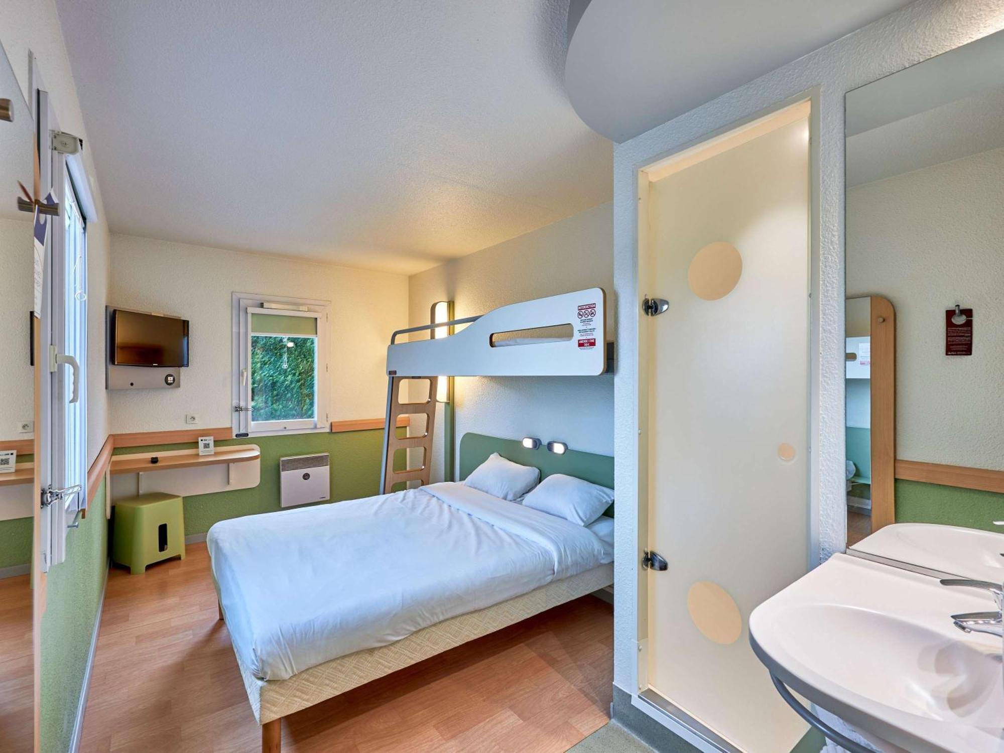 Ibis Budget Lisieux Exterior foto