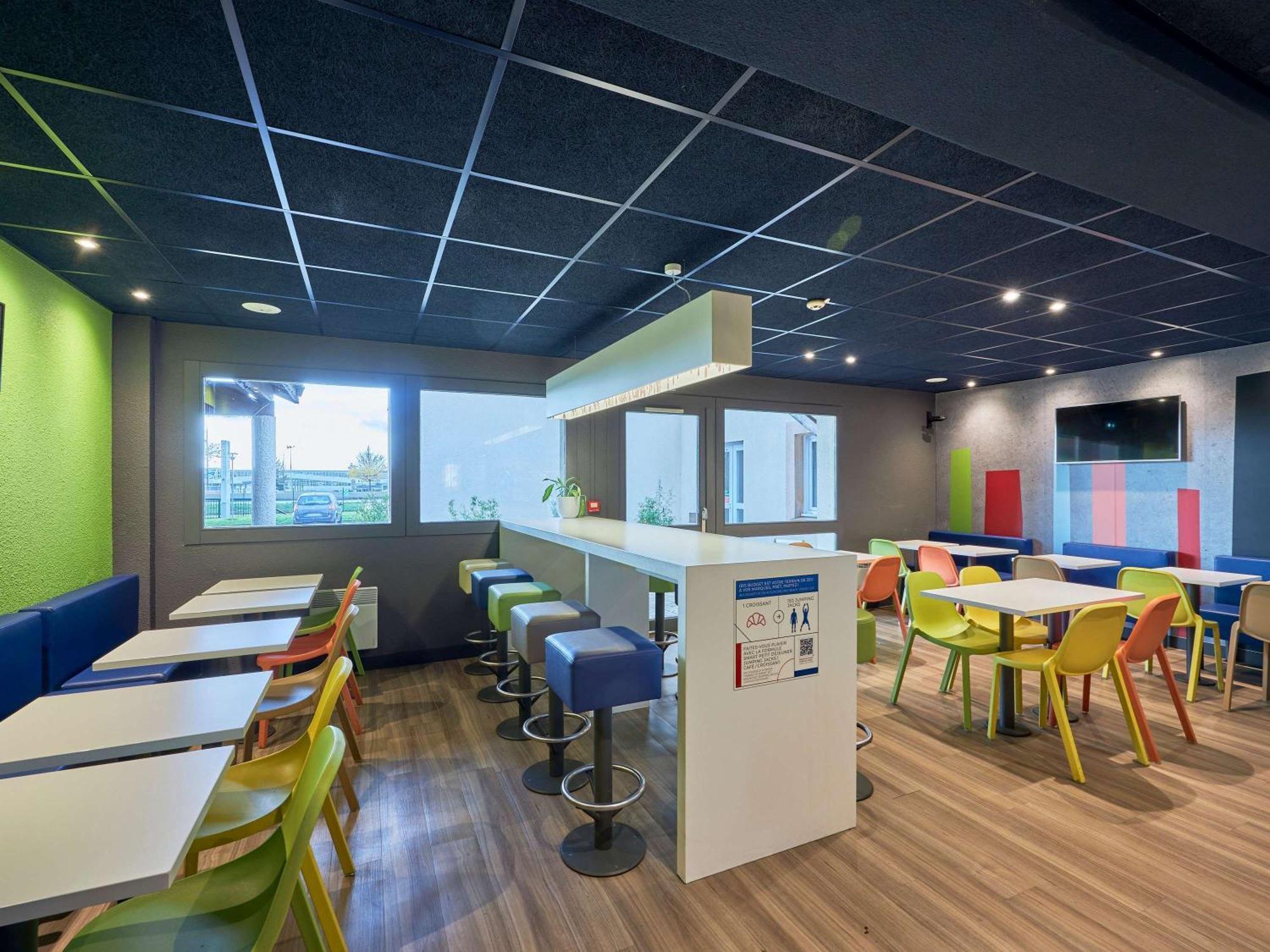 Ibis Budget Lisieux Exterior foto